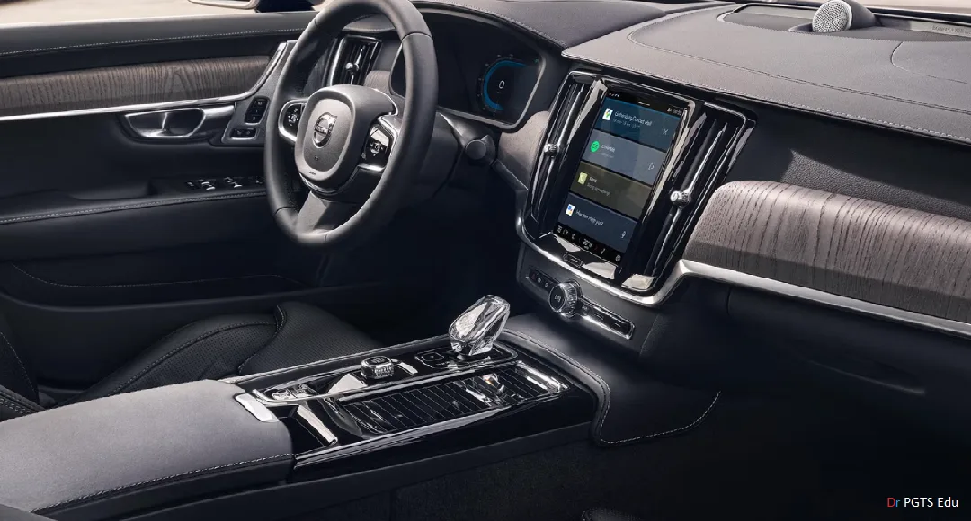 Volvo S90 Interior